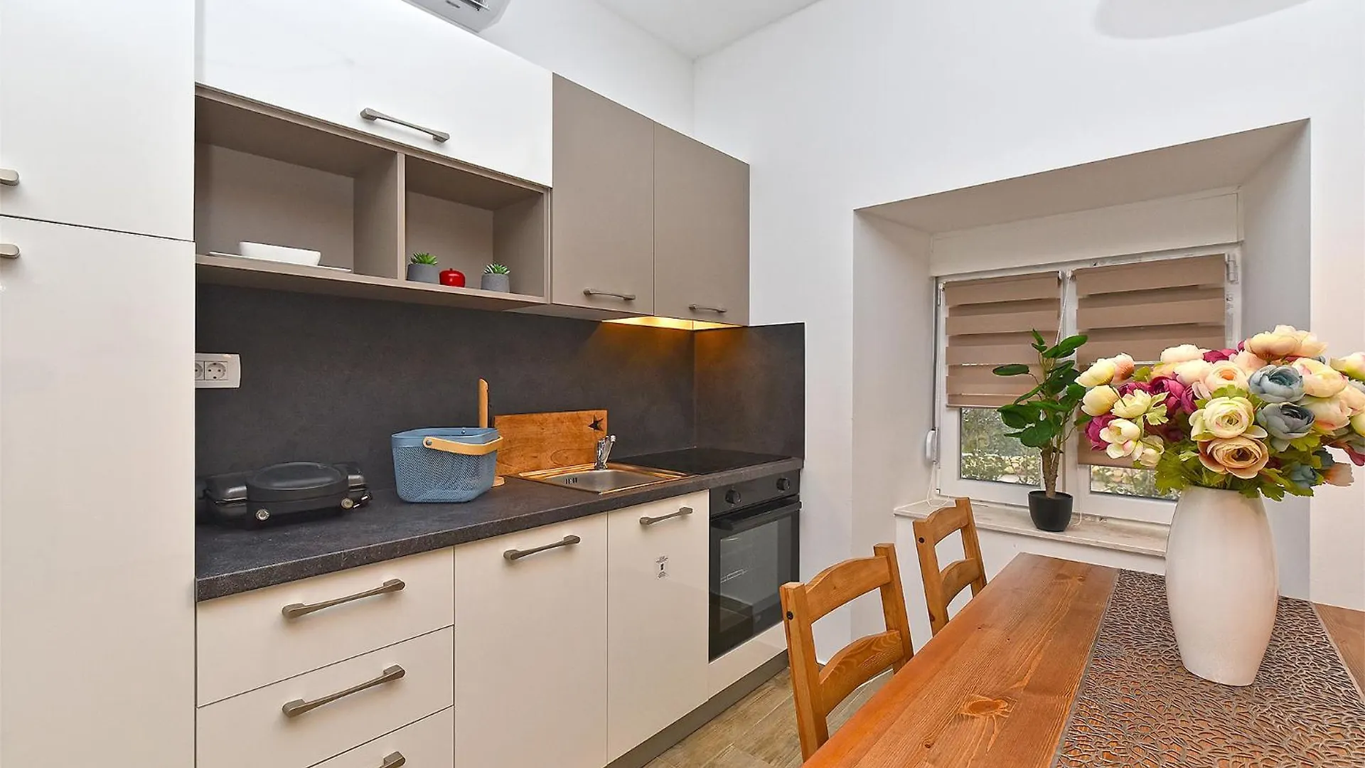 Apartment Loborika 1411